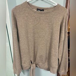 NWT Fifteen Twenty Sweatshirt